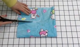 自学做儿童睡衣入门教程